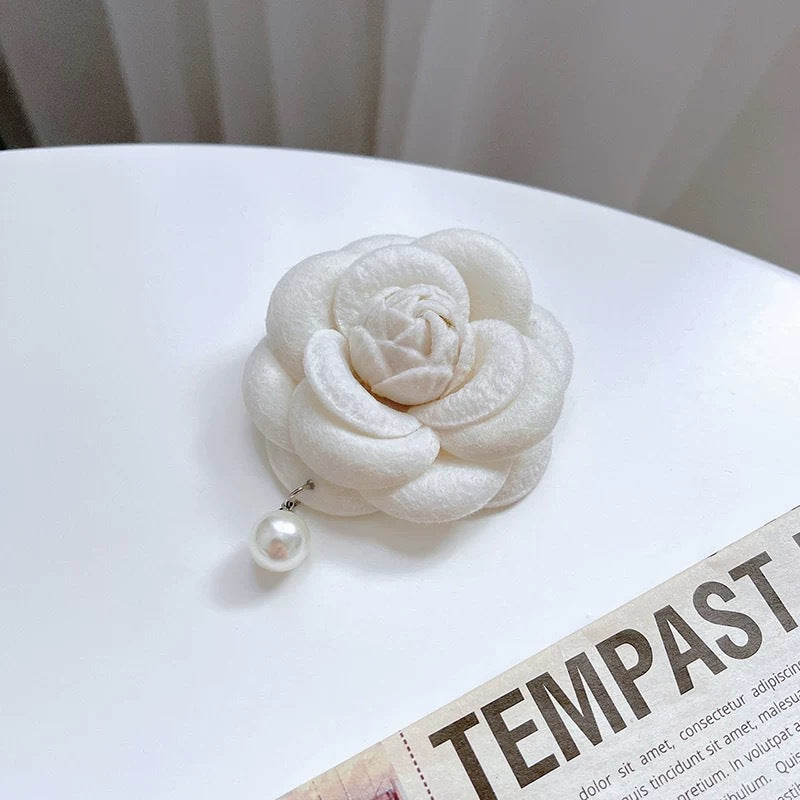 Cloth Flower Pin With Pearl Craft In Beige Fabric Inlay, Elegant Floral Accessory