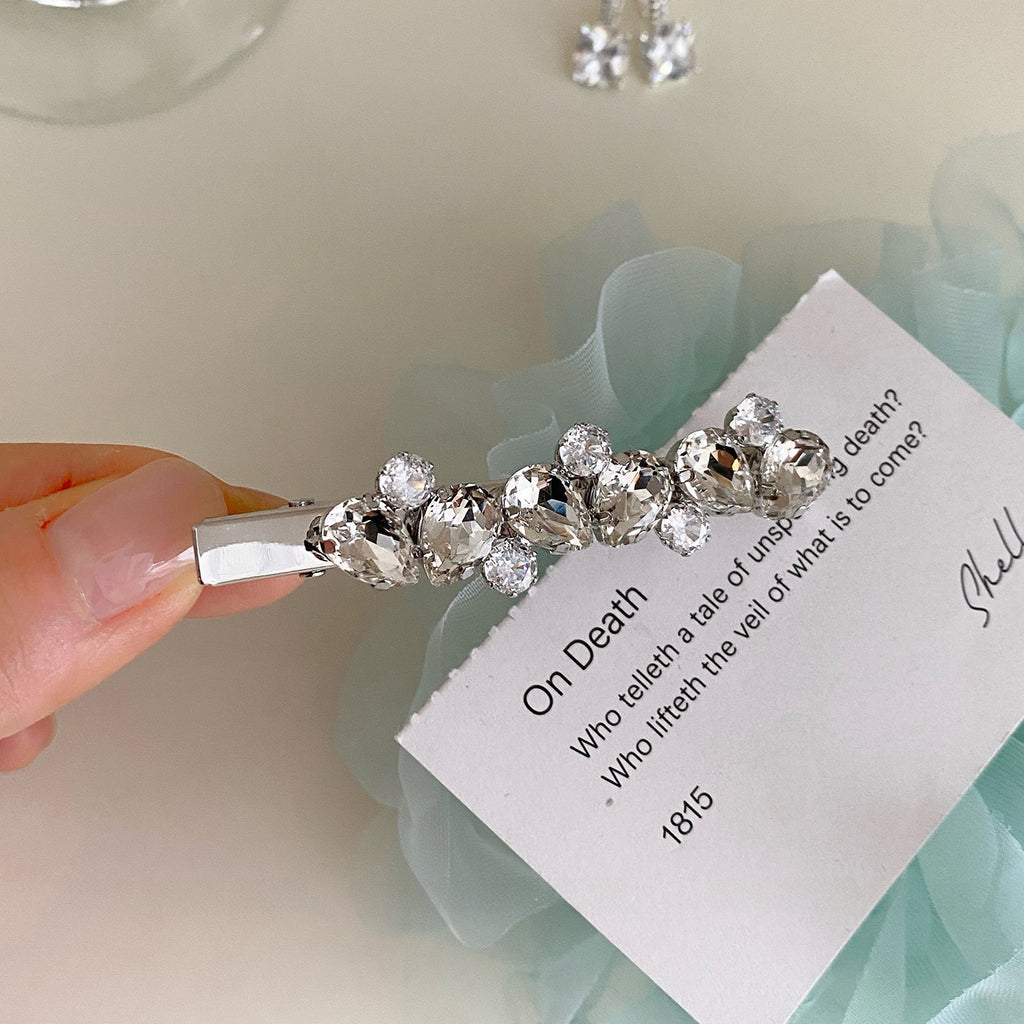 Luxurious Sparkly Hairpin For Women Featuring Rhinestones