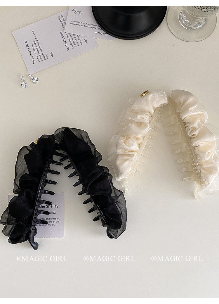 Sweet Clouds Banana Clip Hairpin For Women In White, Featuring Soft Gauze Material
