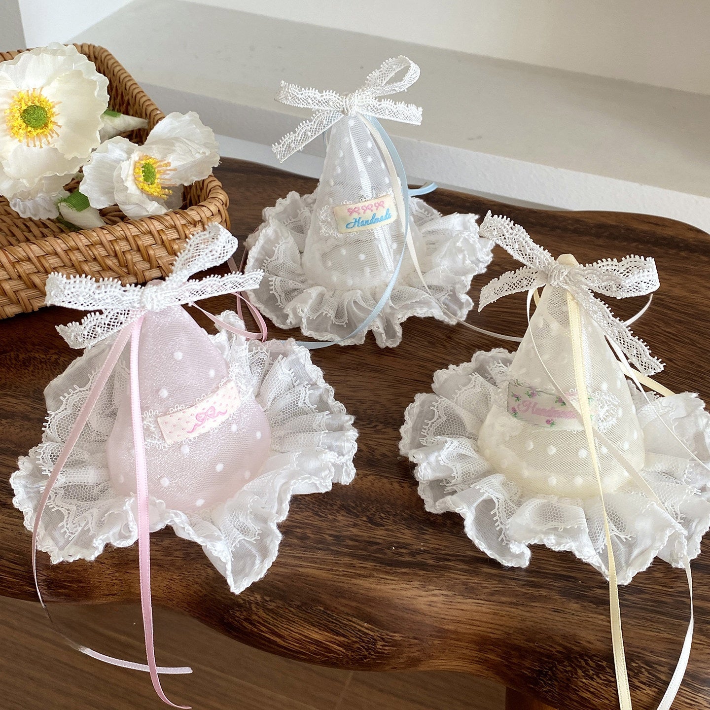 Fairy Style Polka Dots Hairpin For Girls In Natural Pink, Made With Delicate Lace, Perfect For Birthday Celebrations