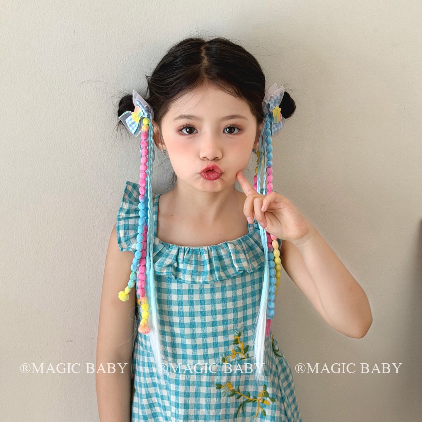 Cute Fuzzy Ball Rubber Band Hair Accessories For Girls, 2 PCS Package, Made Of Soft Cloth In Colour