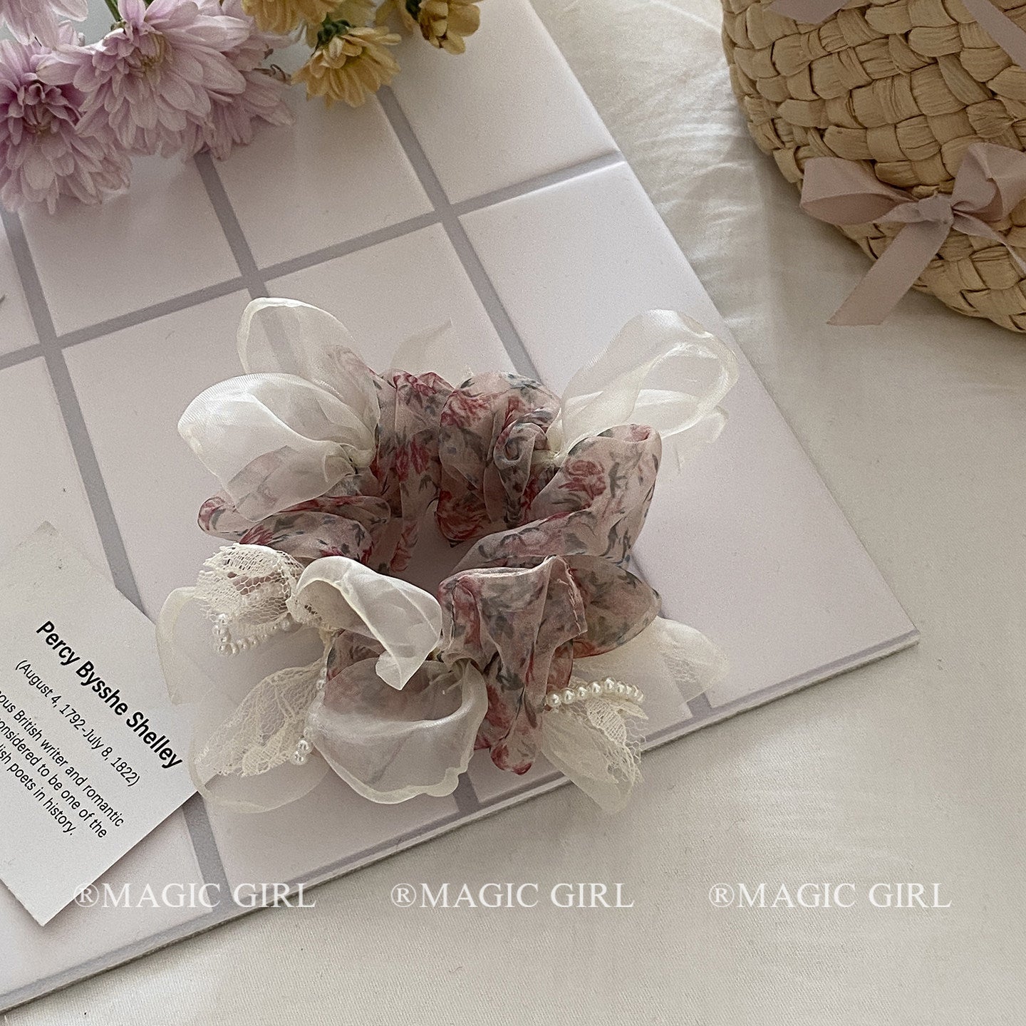 Ditsy Floral New Style Banana Clip Hairpin For Women In Gauze Material With Artificial Pearl, Perfect For Spring
