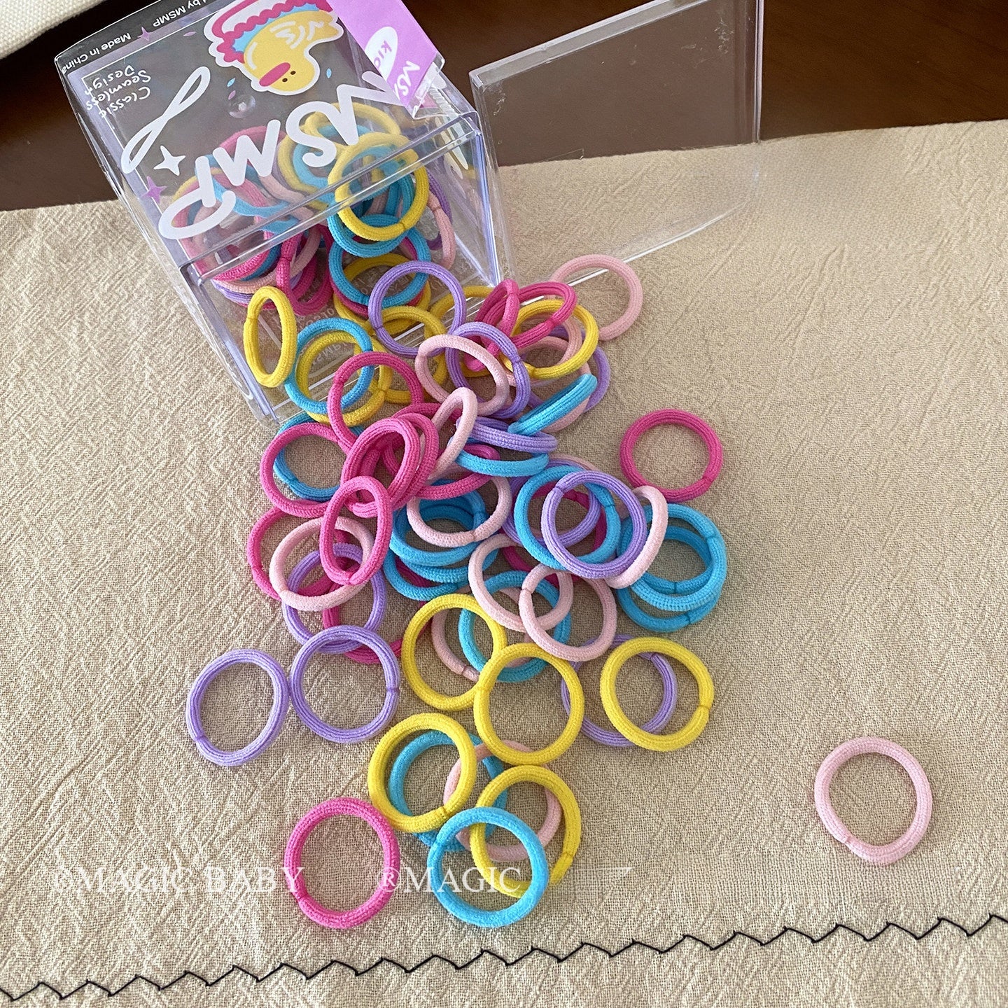 Simple Style Rubber Band Hair Accessory For Girls In Colour, Made Of Cloth, Perfect For Summer