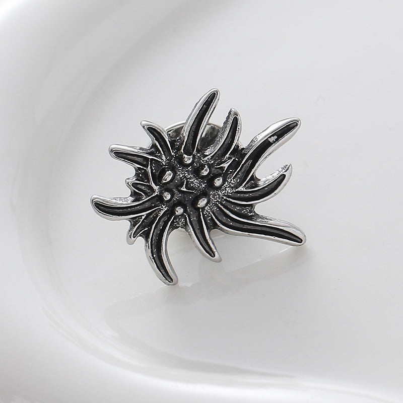 Flowers Pin Made Of Alloy Featuring Electroplated Craftsmanship, Perfect For Oktoberfest