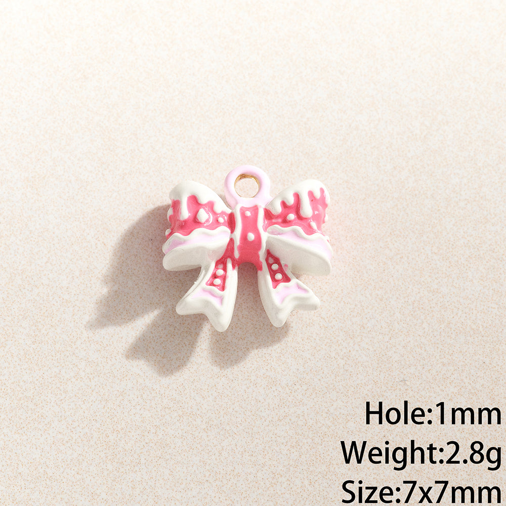Copper Flower Pendant With 0.03µm Plating Thickness Featuring Enamel Craftsmanship, Simple Style, 1 Piece Per Pack