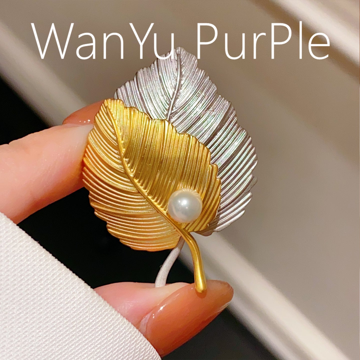 Leaves Pin In Copper With Diamond Craftwork, Available In Gold