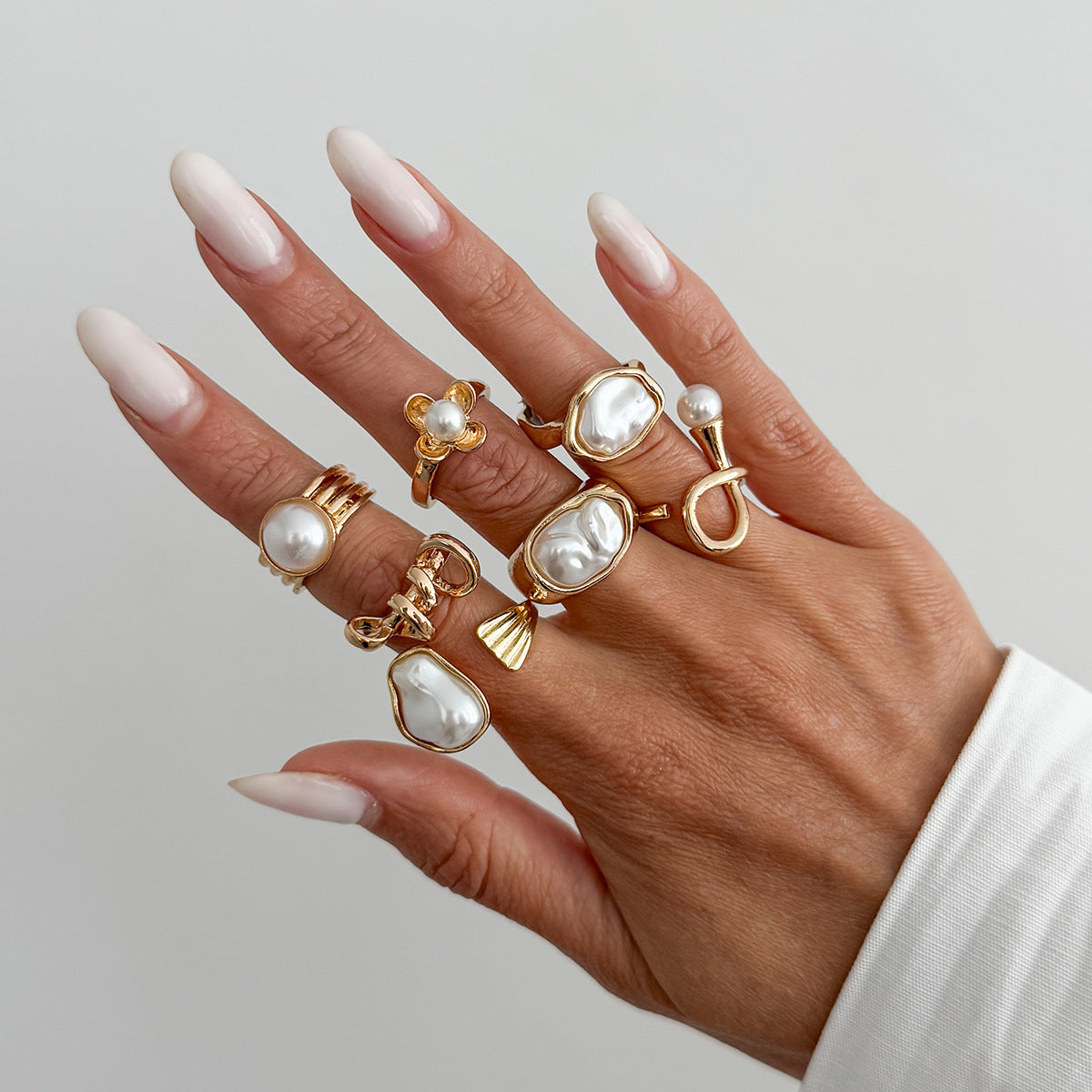 Oval Baroque Style Open Rings For Women In Gold Featuring Baroque Pearl Inlay, Zinc Alloy, 8 Pieces Set