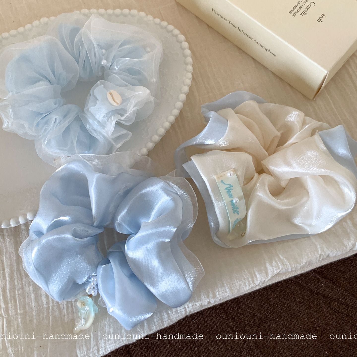 Pearl Marine Style Scrunchie Hair Accessory For Women Made Of Cloth, Perfect For  Spring And Summer
