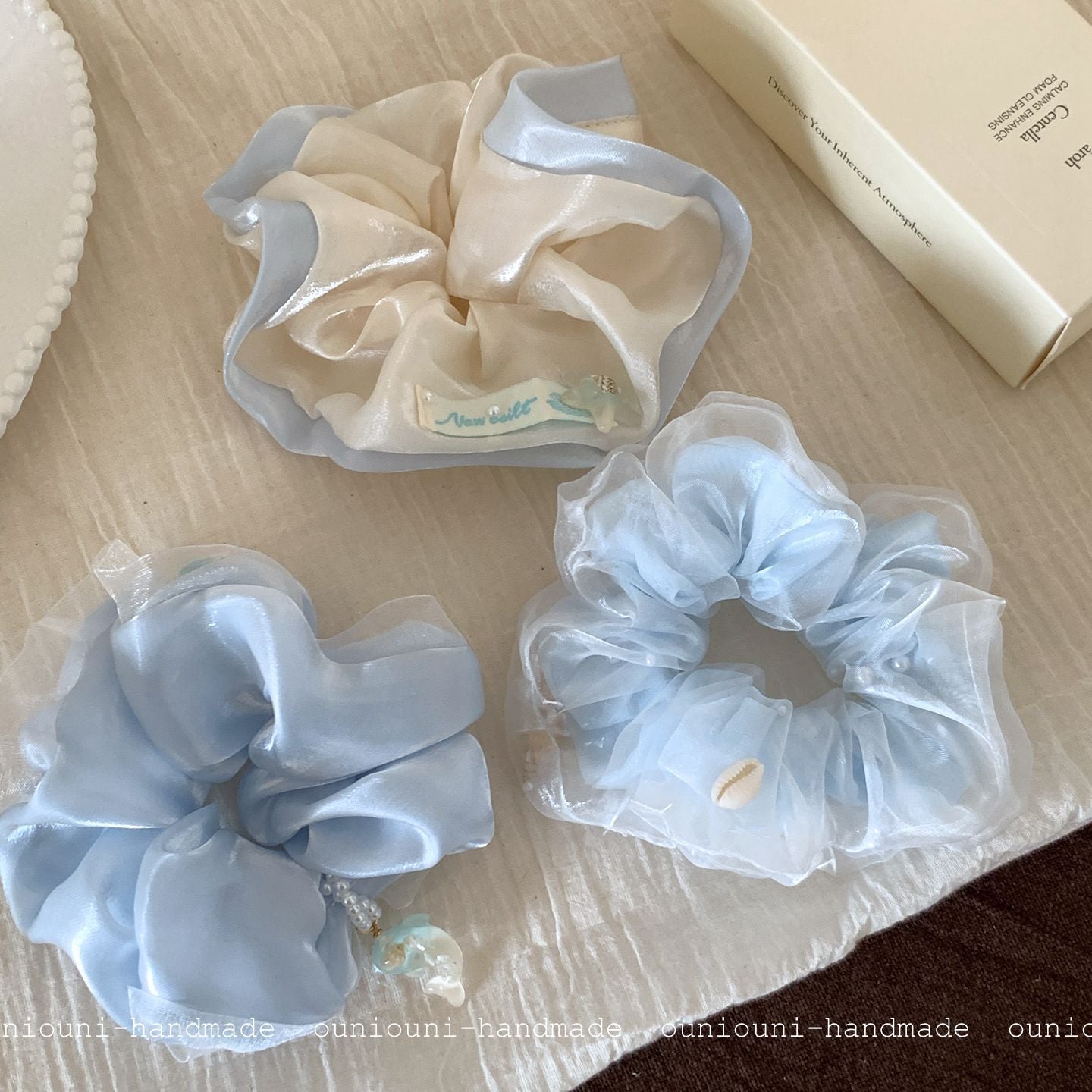 Pearl Marine Style Scrunchie Hair Accessory For Women Made Of Cloth, Perfect For  Spring And Summer