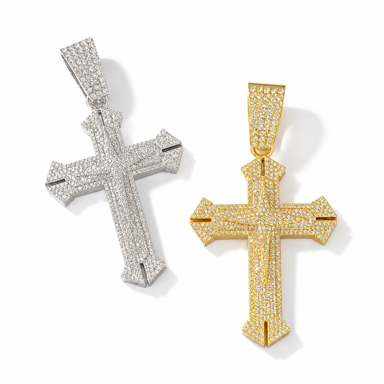 Hip-Hop Style Cross Pendant For Men In Alloy With Rhinestone Inlay Featuring Cutting Craftsmanship