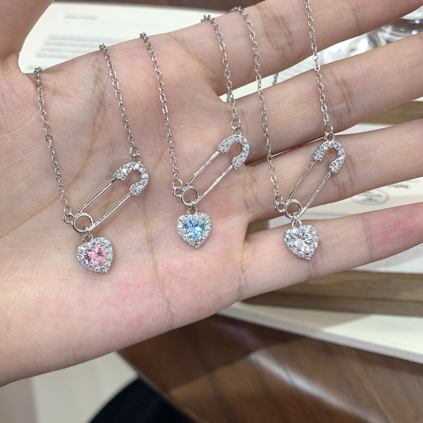Heart Shape Pendant Necklace For Women In White Titanium Steel With Zircon Inlay And Real Gold Plated Paperclip Chain