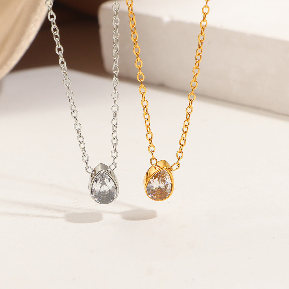 Sweet Heart Shape Necklace For Women In Gold Titanium Steel With Zircon Inlay And Cable Chain