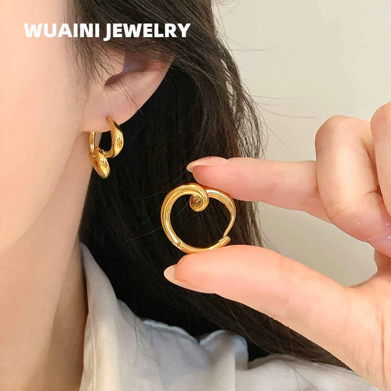 Heart Shape Unisex Earrings In 18K Real Gold Plated With Titanium Steel Studs