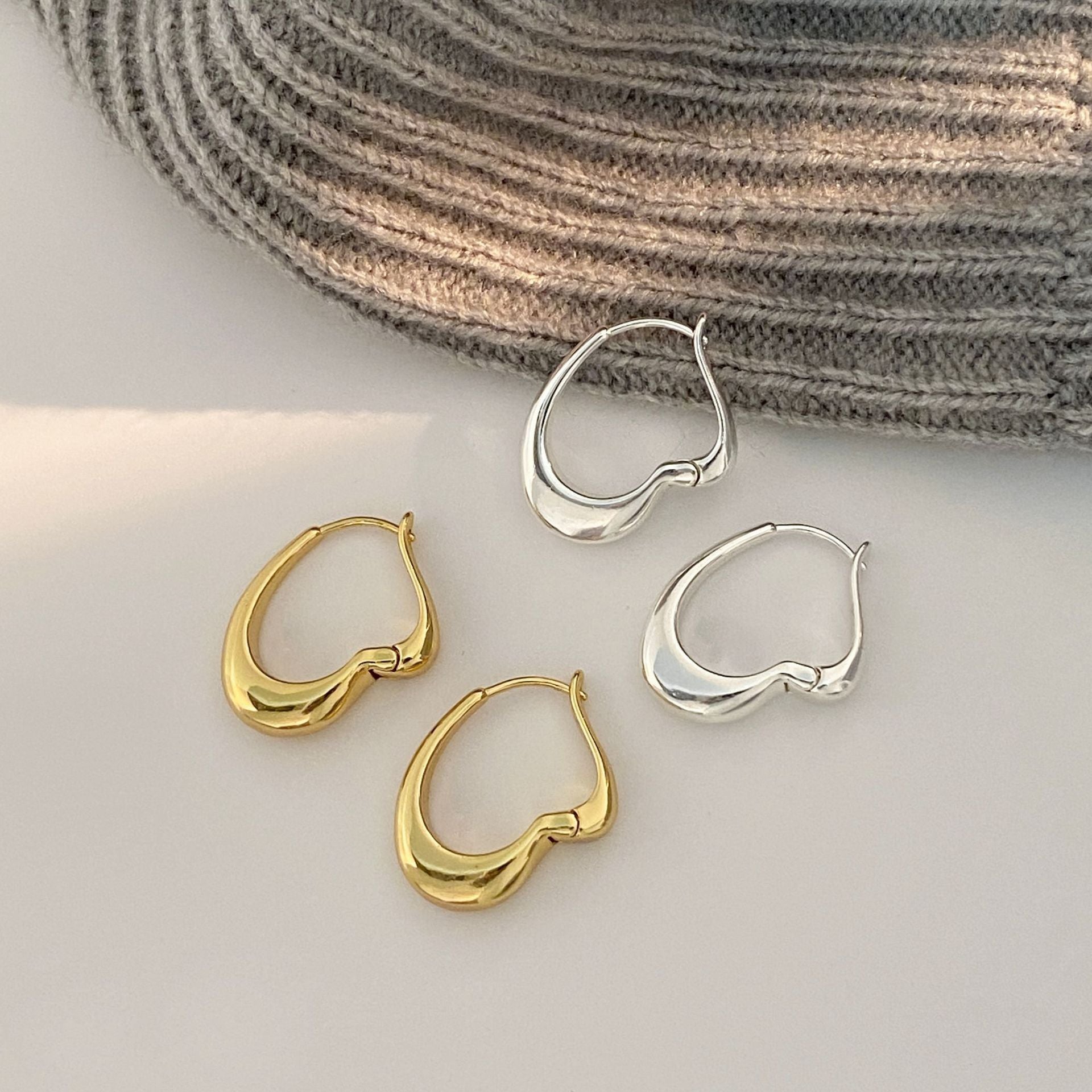 Heart Shape Earrings For Women In Gold Featuring Electroplated Finish And Copper Ear Pins With Sweet Style