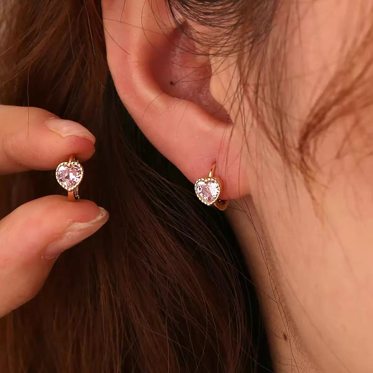 Heart Shape Stud Earrings For Women In Sweet Style, 925 Sterling Silver With Electroplated Gold Plating And Rhinestone Inlay