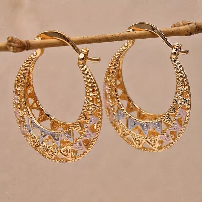 Exaggerated Heart Shape Earrings For Women In Gold Alloy With Zircon Inlay