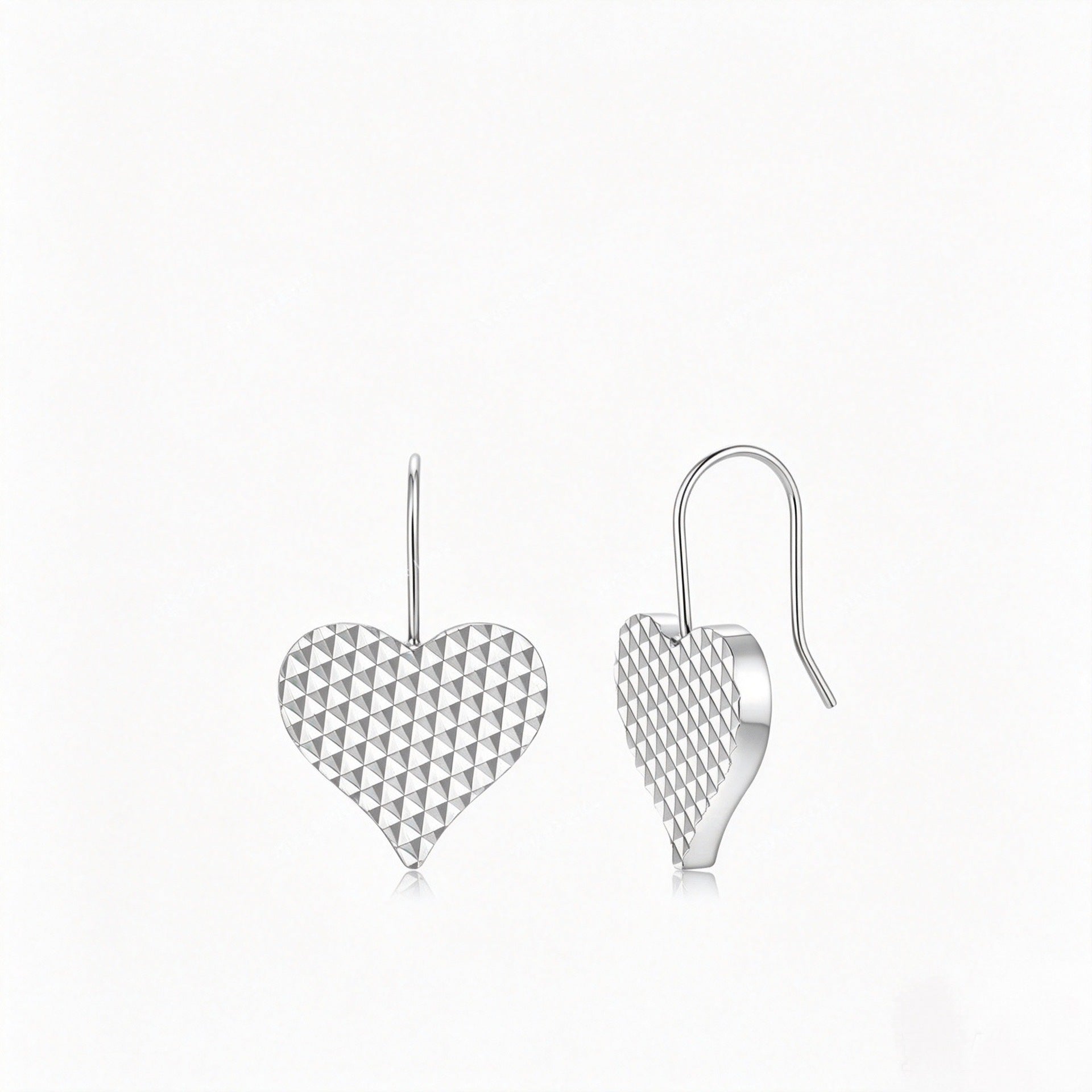 Heart Shape Earrings For Women In Gold Featuring Copper Ear Pins With Sweet Style