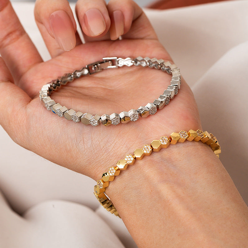 Honeycomb Braid Bracelets For Women In Electroplated Copper With Rhinestone Inlay Featuring Woven Chain Design