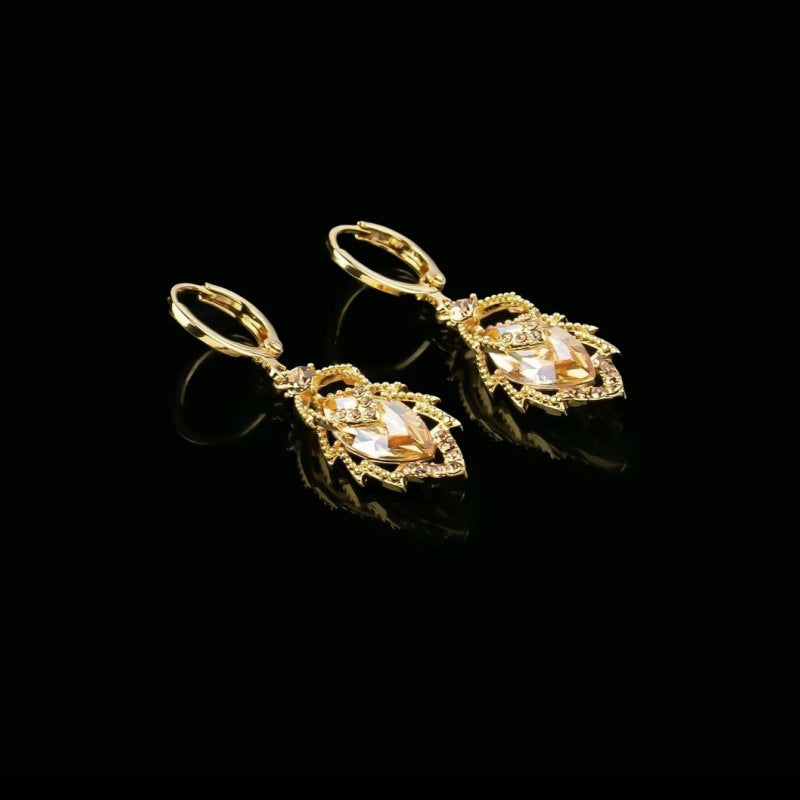 Leaf Drop Earrings For Women In Champagne With Copper Ear Pins And Zircon Inlay