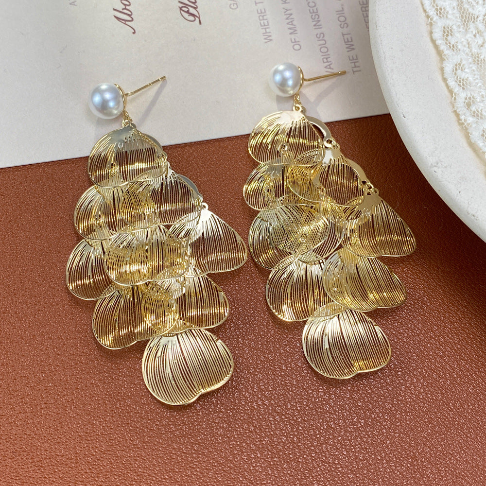 Exaggerated Leaves Tassel Drop Earrings For Women With Copper Ear Pins And Real Gold Plated Finish