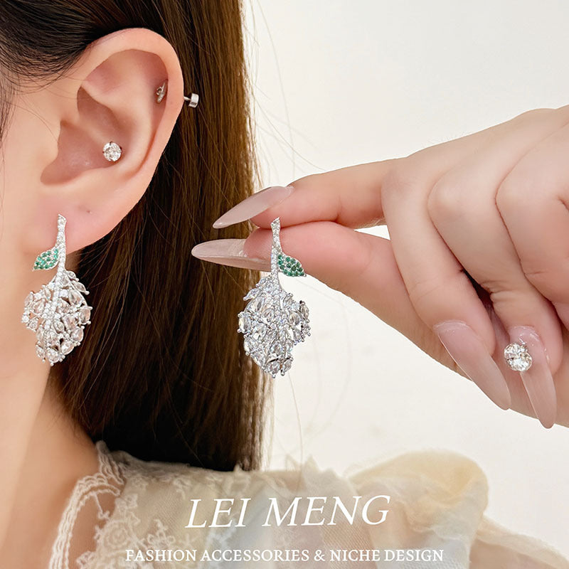 Elaborate Leaves Earrings For Women In Green Copper With Rhinestones, Featuring An Exaggerated Style