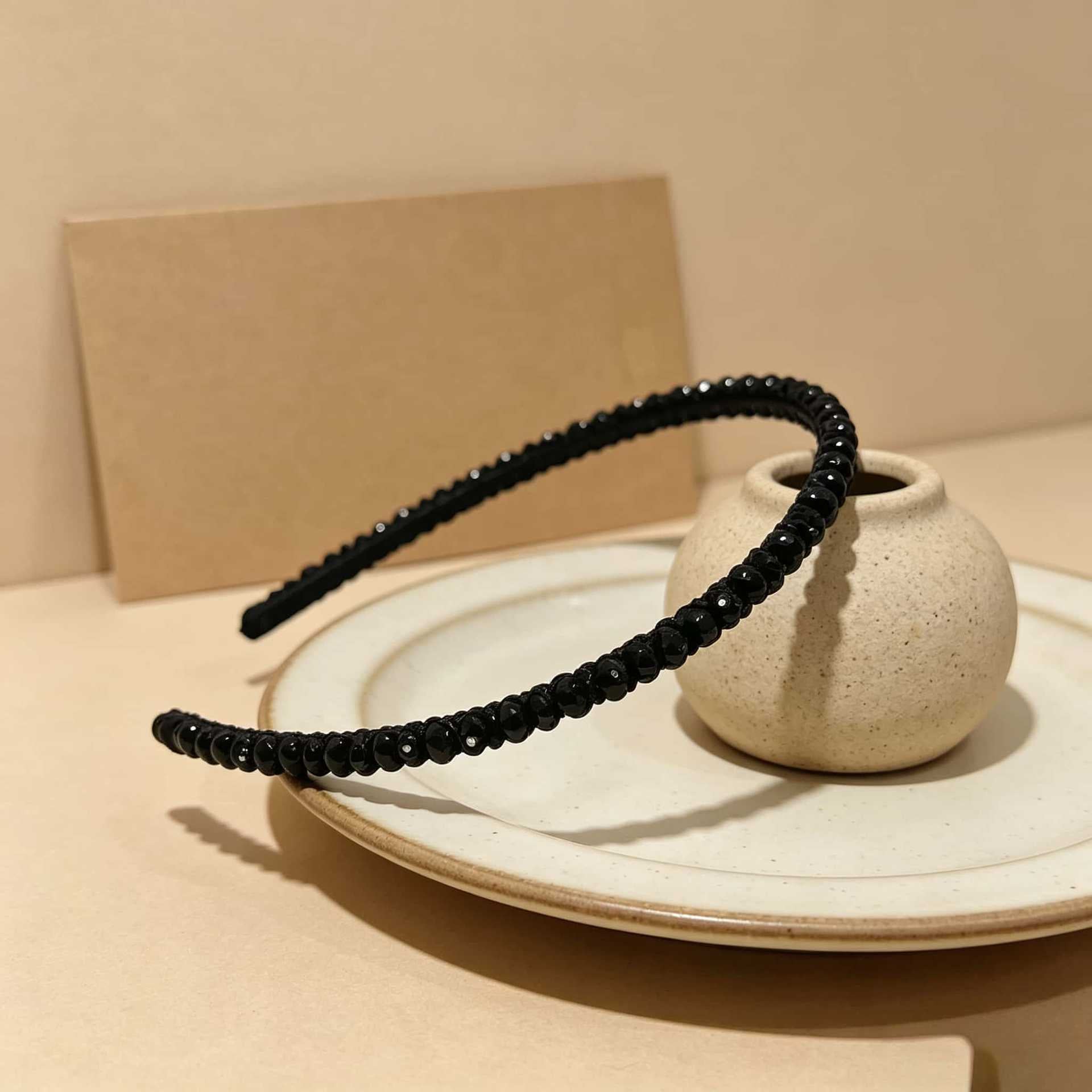 Cute Jewelry Headband For Women Featuring Mixed Materials And Dyed Black Crystal Inlay
