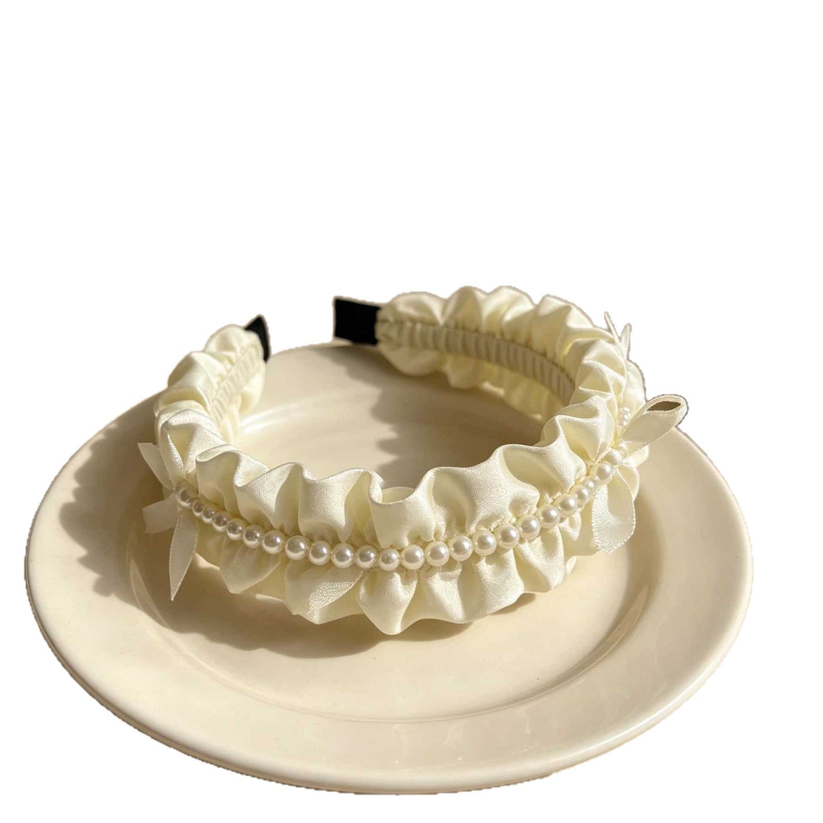 Cute Jewelry Headband For Women Featuring Mixed Materials And Dyed Black Crystal Inlay