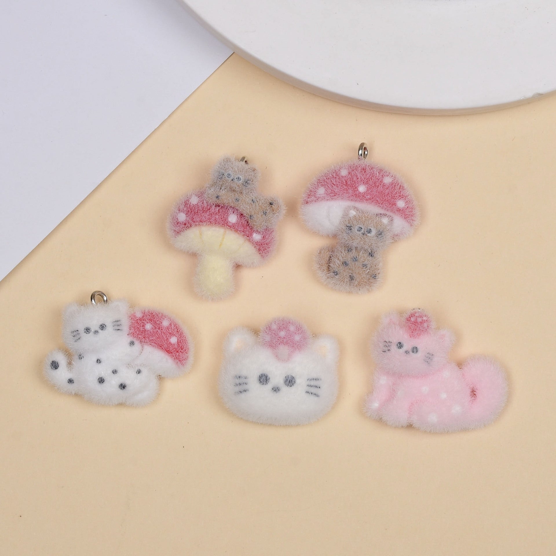 Cute Mushroom Resin Pendant With Flocking Technique, Jewelry Accessories