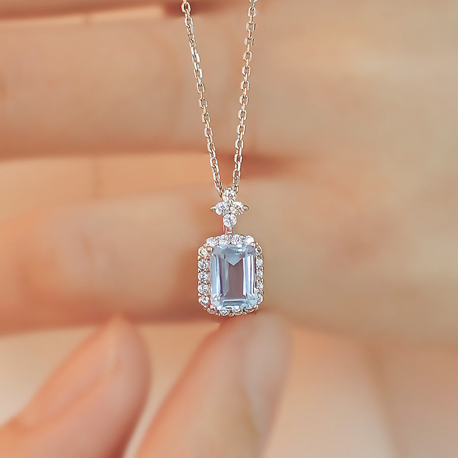 Lake Blue Perfume Bottle Necklace For Women With Copper Chain And Copper Pendant