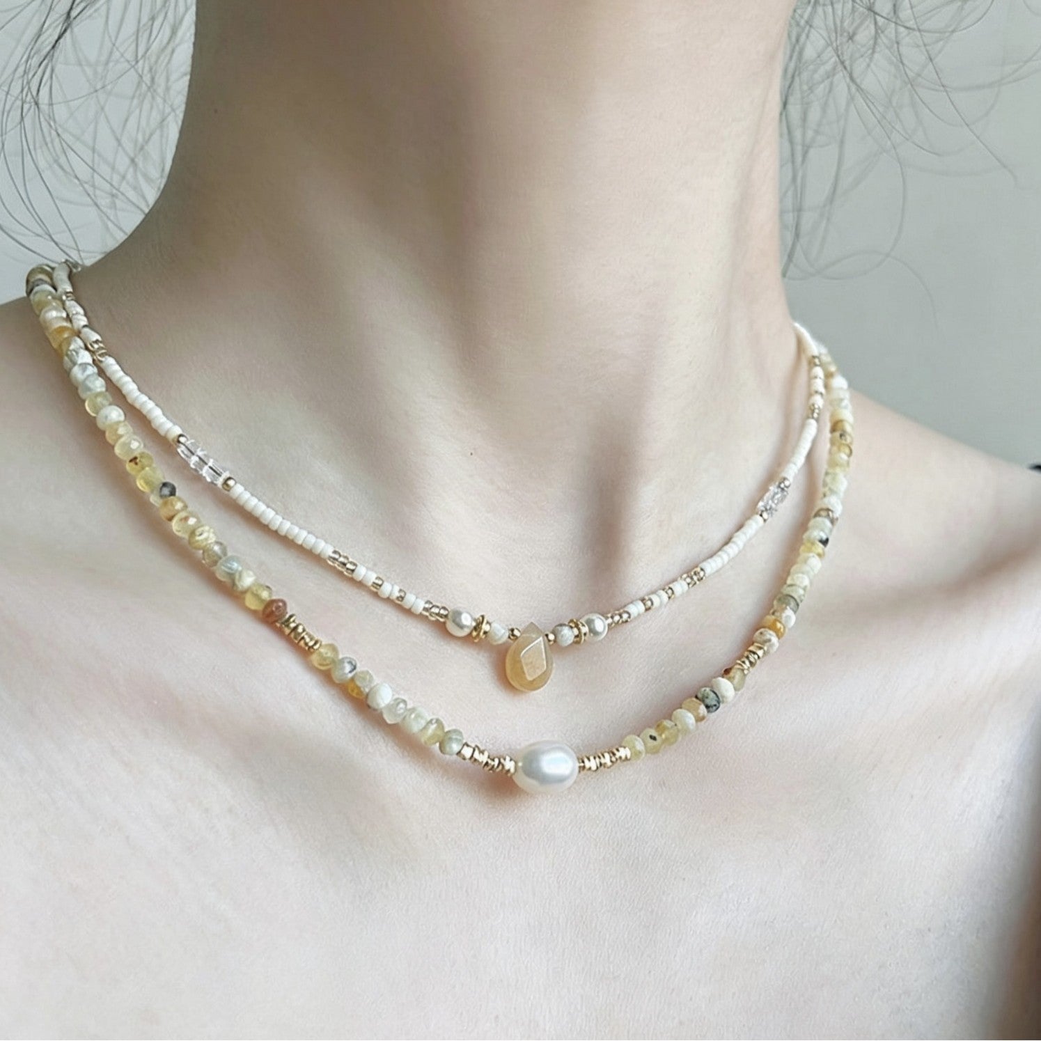 Bohemian Geometric Necklace For Women With Beaded Chain Featuring Freshwater Pearl Inlay And Mixed Materials