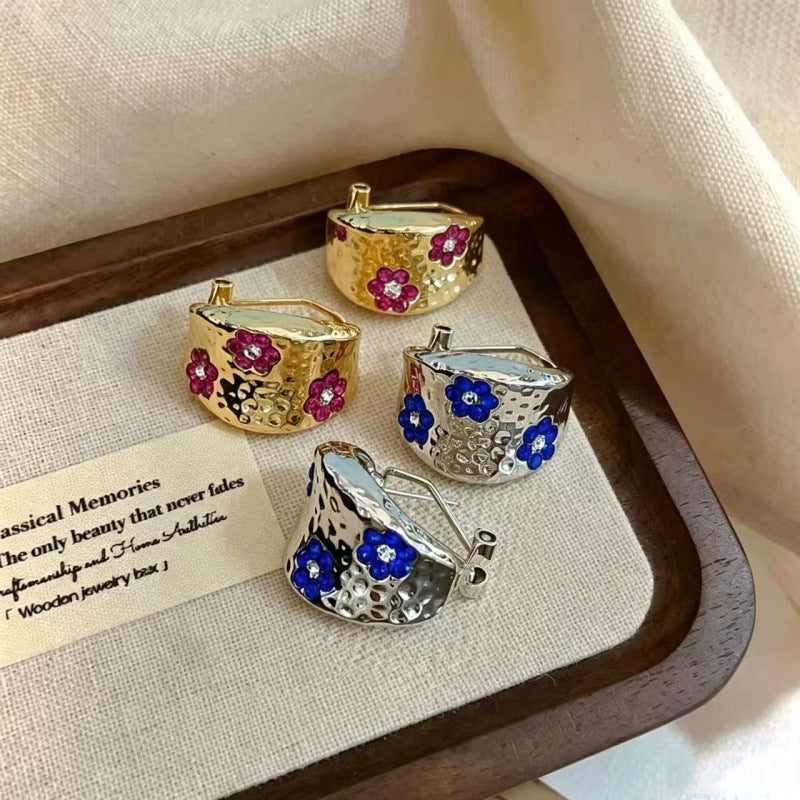 Hammered Flowers Earrings For Women In 18K Real Gold Plated Brass With Rhinestones Inlay