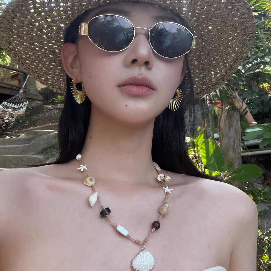 Bohemian Starfish Necklace For Women With Shell Pendant And Woven Chain Featuring Braid Craft