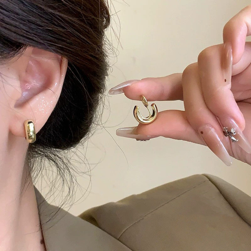 Circle Hoop Earrings For Women In Gold Alloy Featuring Electroplated Finish With Copper Ear Pins