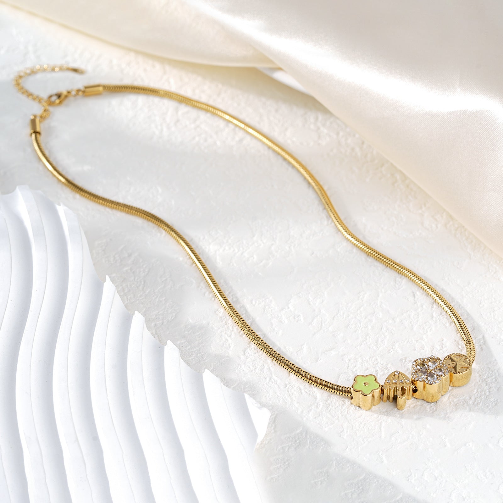 Golden Plated Flowers Beading Necklace For Unisex, 304 Stainless Steel With Zircon Inlay And Snake Chain