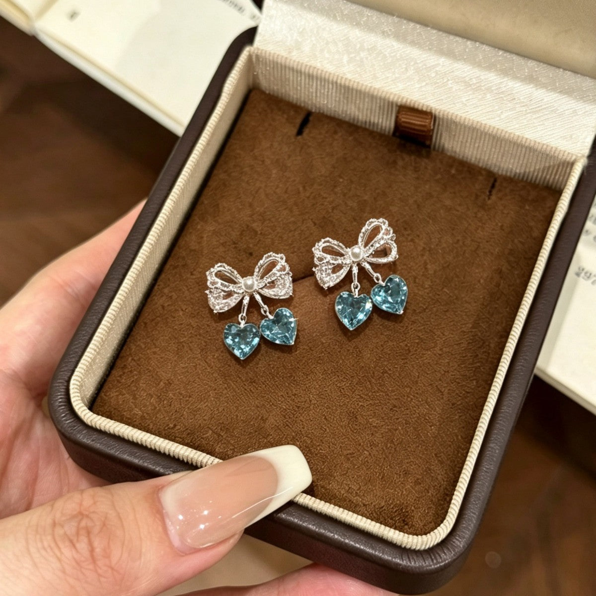 Bow Tie Earrings For Women In Blue Featuring Zinc Alloy Ear Studs With Sweet Style