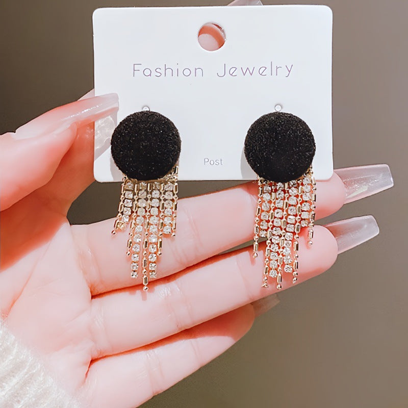 Heart Shape Tassel Earrings For Women In Dyed Black Zinc Alloy With 925 Sterling Silver Ear Pins