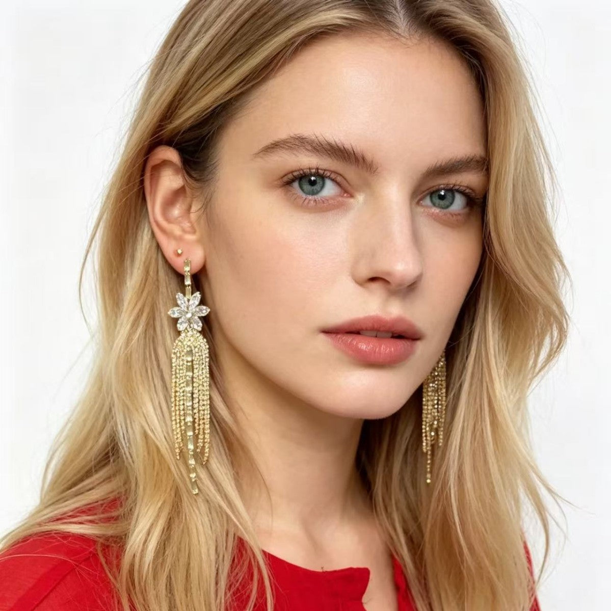 Exaggerated Bow Tie Earrings For Women With Gold Tassel And Rhinestone Inlay