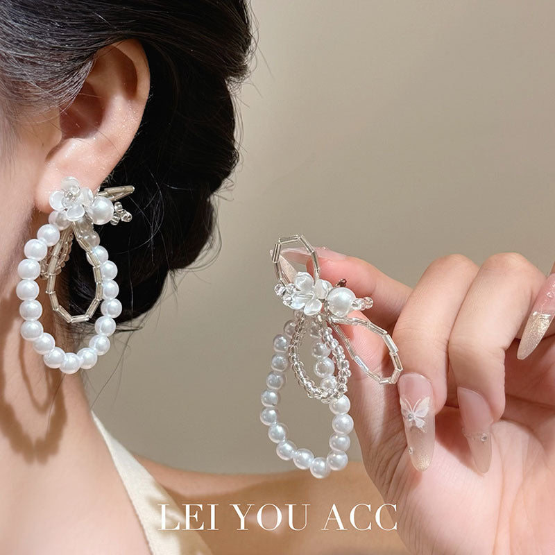 Flowers Earrings For Women Featuring Beading Craft In Zinc Alloy With Electroplated Finish And 925 Sterling Silver Ear Pins