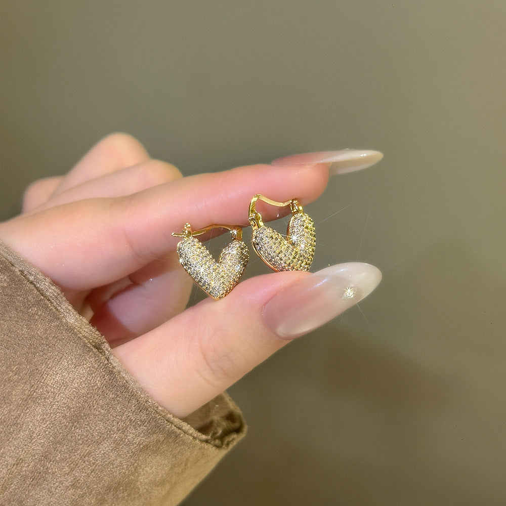 Heart Shape Stud Earrings For Women In Copper With Real Gold Plating And Rhinestone Inlay, Featuring 925 Sterling Silver Posts