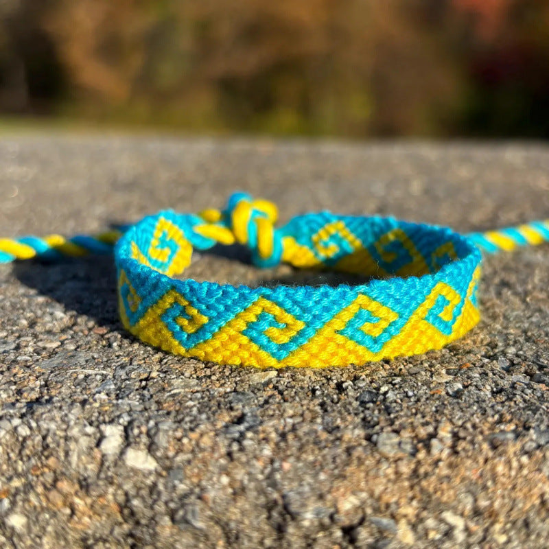 Bohemian Sea Wave Braid Bracelet For Women In Blue Nylon Material