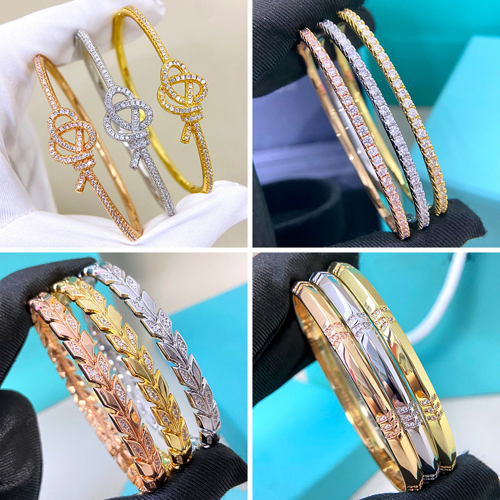 Elegant Feather Inlay Bangle In 925 Sterling Silver With 18K Real Gold Plated Electroplated Finish And Rhinestone Inlay