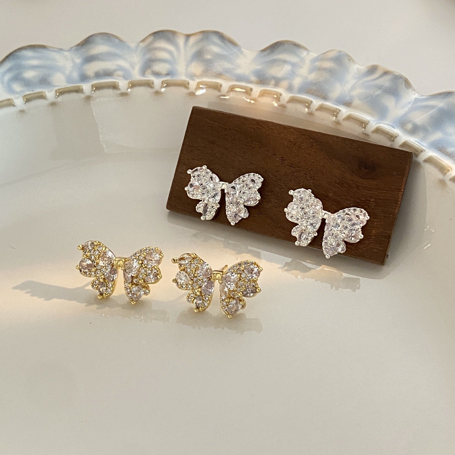 Gold Bow Tie Earrings For Women Featuring Electroplated Finish And Copper Ear Pins In Sweet Style