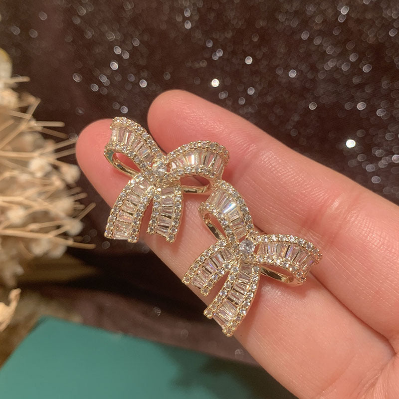Sweet Style Gold Bow Tie Earrings For Women In Copper With Rhinestones Inlay