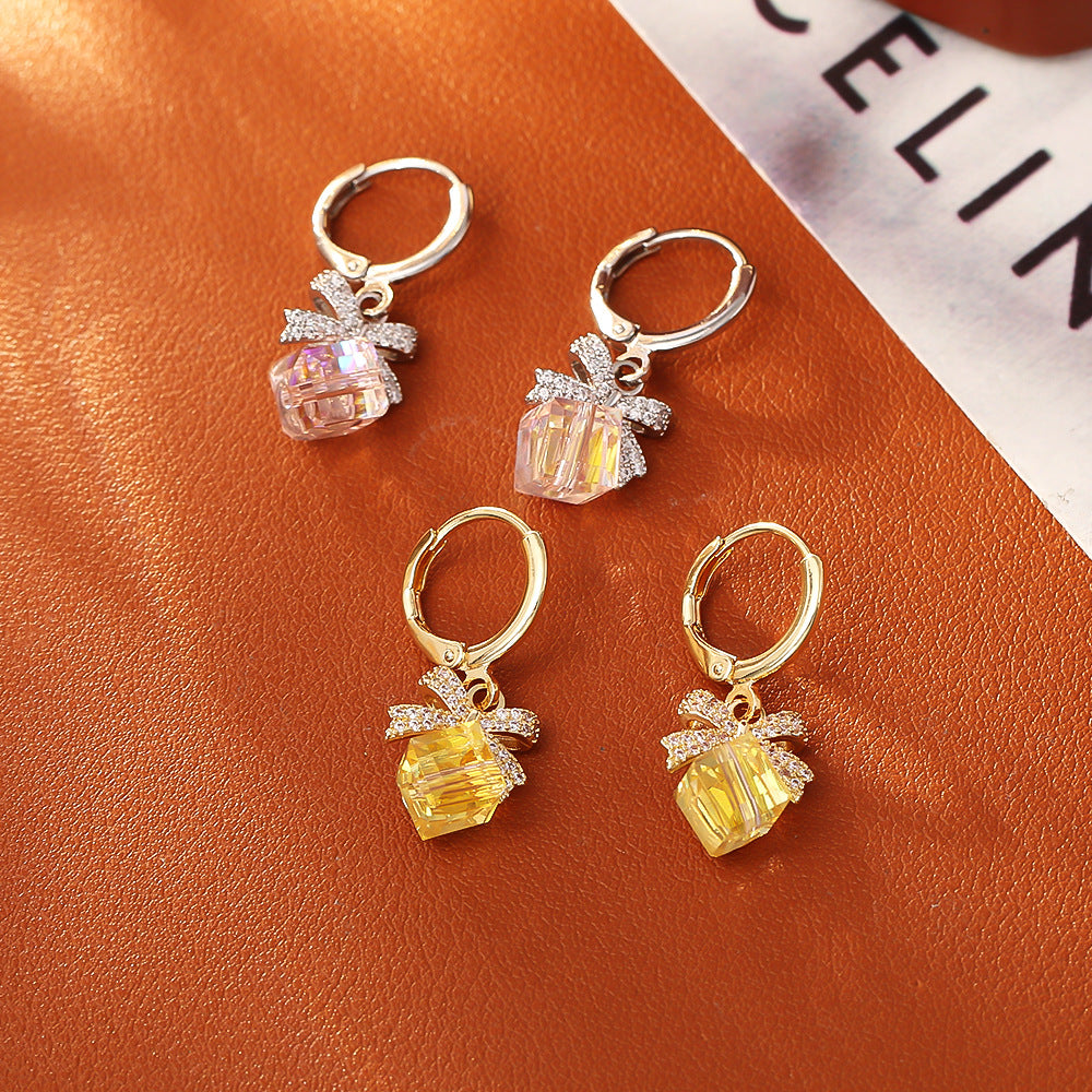Sweet Style Gold Bow Tie Earrings For Women In Copper With Zircon Inlay