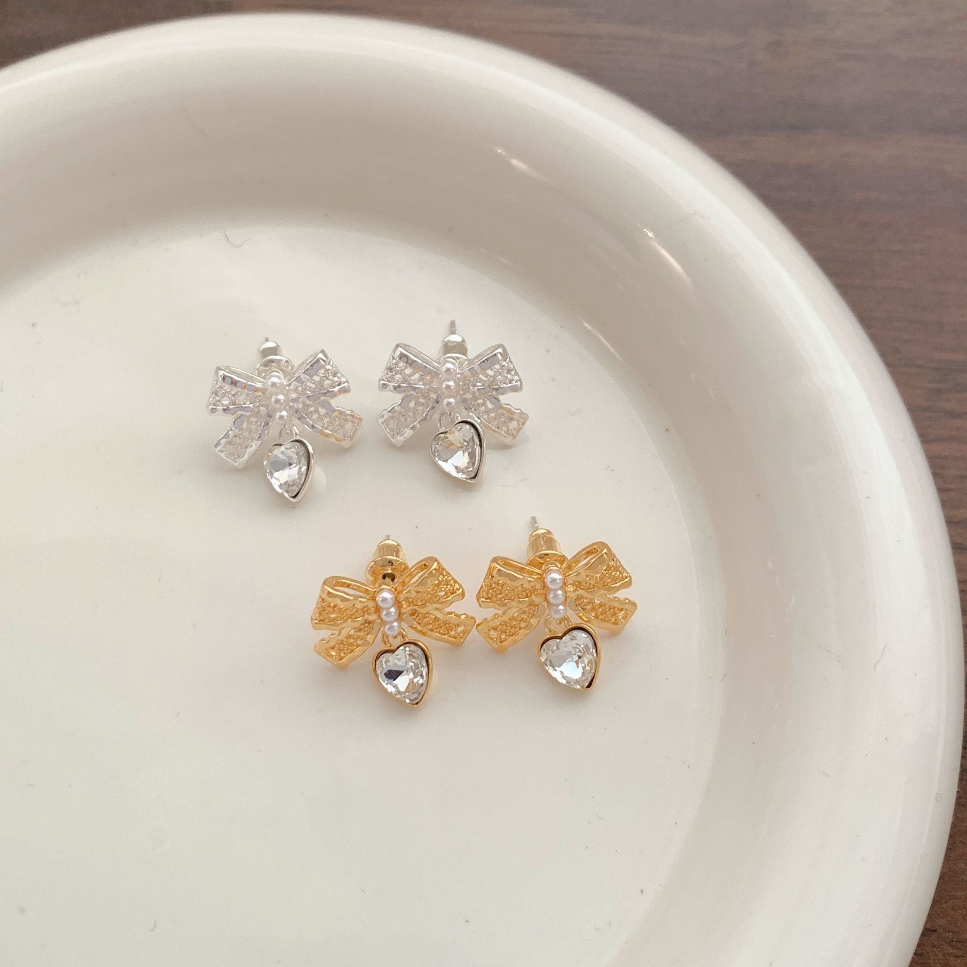Heart Shape Stud Earrings For Women In Sweet Style With 925 Sterling Silver Posts And Real Gold Plated Copper