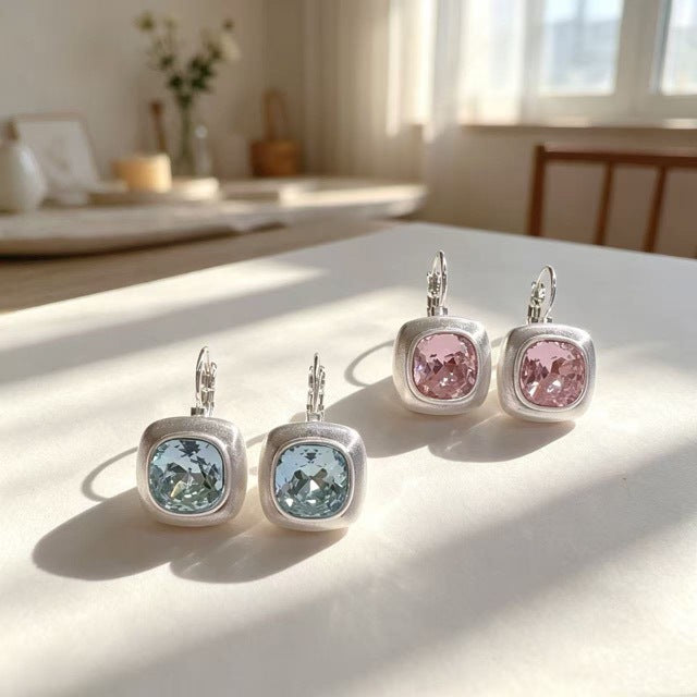 Brushed Silver Square Earrings For Women With Copper Ear Pins And Zircon Inlay