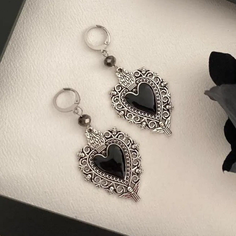 Heart Shape Earrings For Women In Dyed Black Featuring Gothic Style With Zinc Alloy Ear Pins