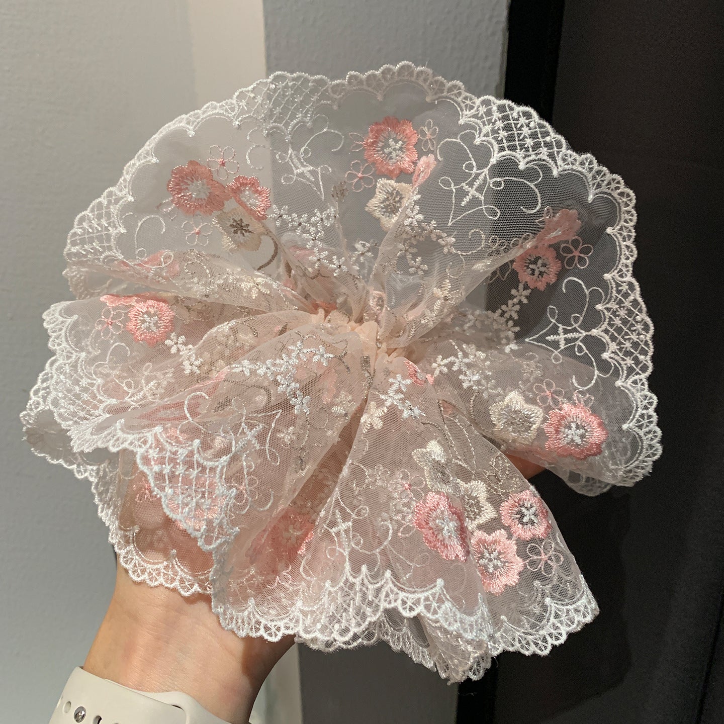 French Style Flowers Scrunchie Hair Accessory In Mixed Materials For  Spring And Summer