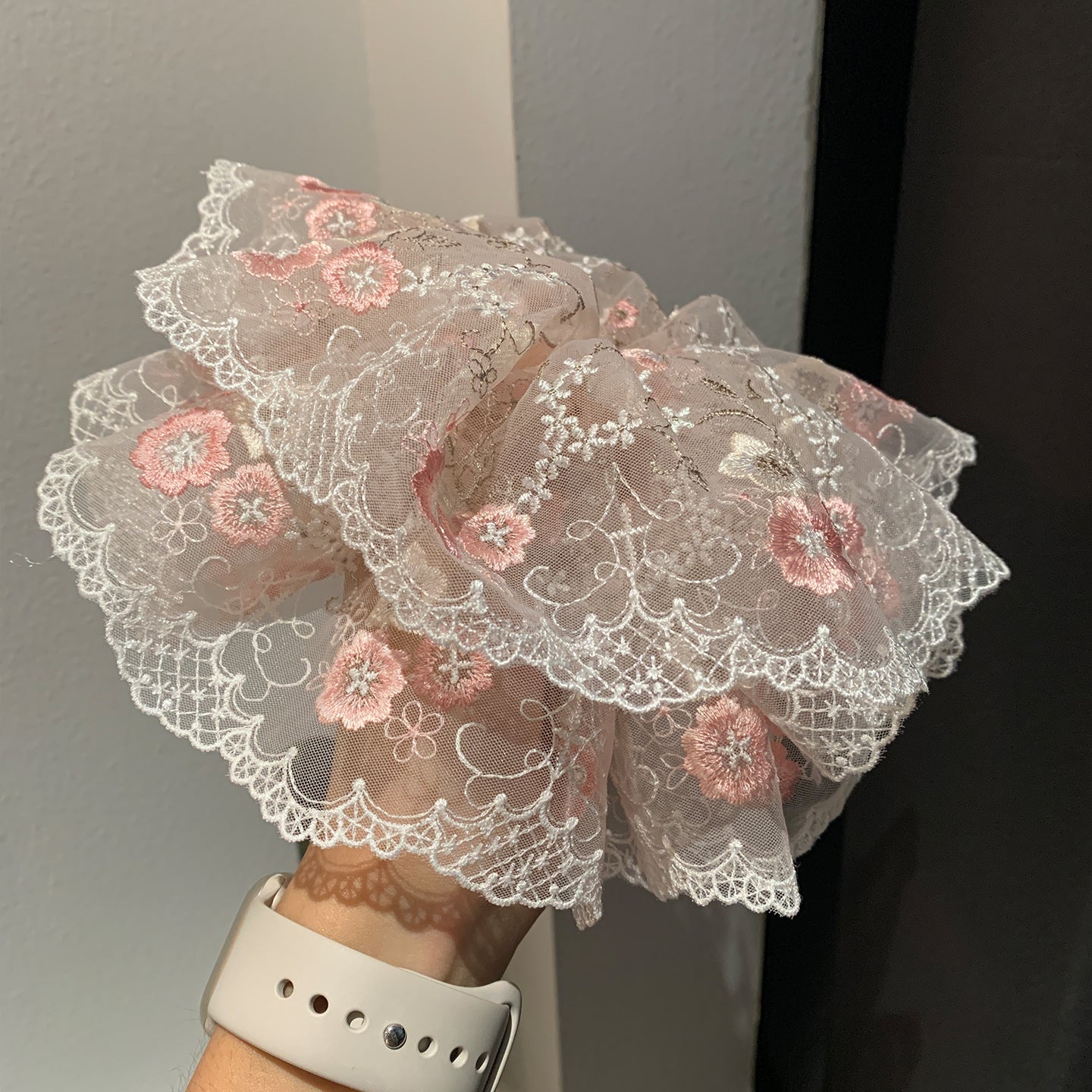 French Style Flowers Scrunchie Hair Accessory In Mixed Materials For  Spring And Summer