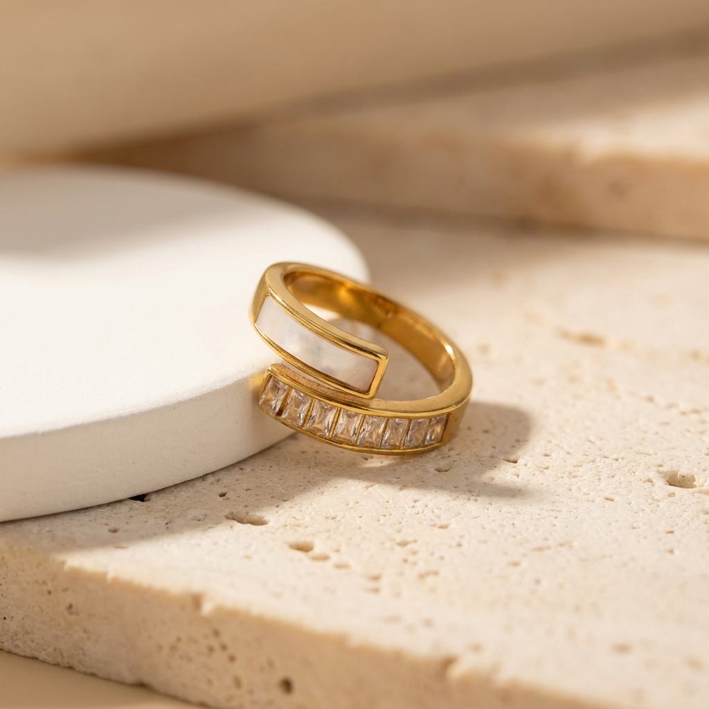 Geometric Electroplated Rings For Women In 304 Stainless Steel With 18K Real Gold PVD Coated And Shell Inlay